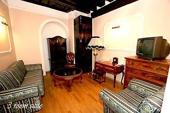 Hotel Olevi Residents 3*