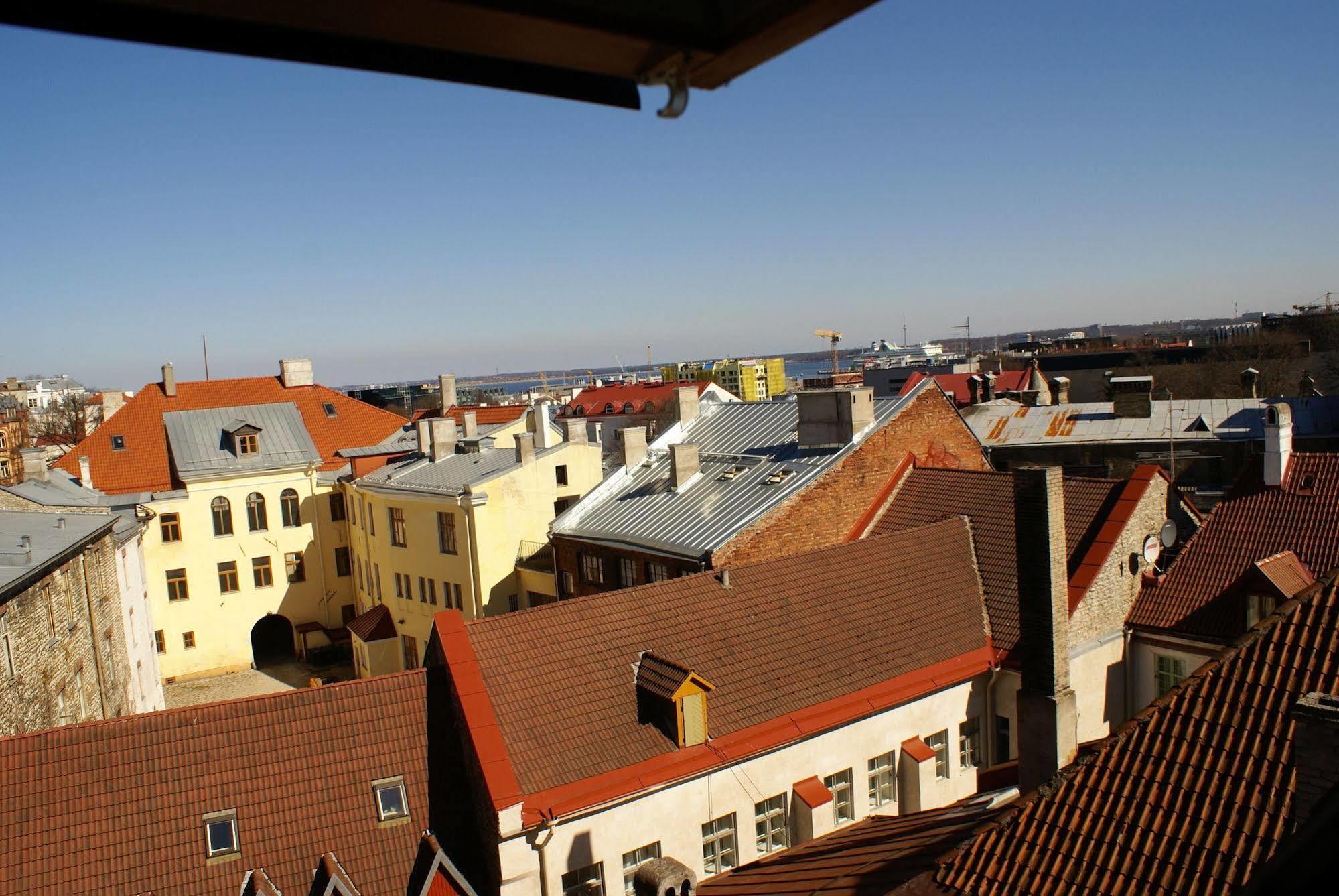 Olevi Residents