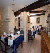 Hotel Olevi Residents